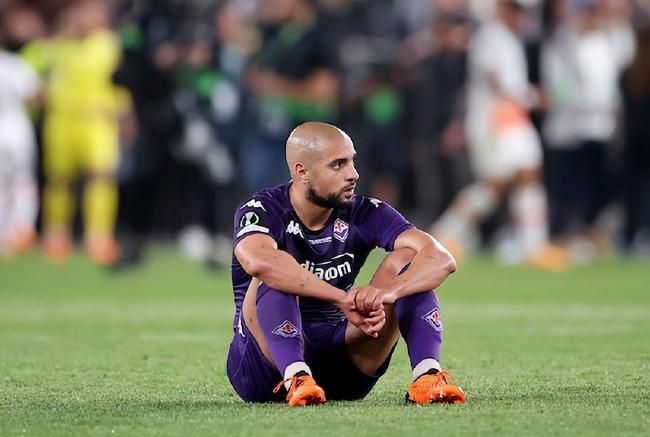 在角色设定上，这部影片没有选择当时主流意识形态视野中的英雄人物。