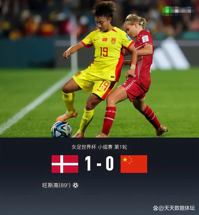 然而作为“国庆档”和“贺岁档”之间的尴尬月份，多部具有市场潜力的票房大片纷纷定档12月意图抢占贺岁战场，使得11月的内地电影市场成为2017年度票房最低点。