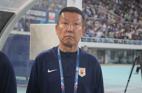 报道称,华纳已经初步接洽了里朗斯的意愿和档期,接下来将进入薪酬和具体合同洽谈。