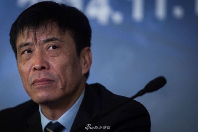 Q:电影频道现在的slogan叫作“电影 共享美好生活”,你怎么理解这句话?