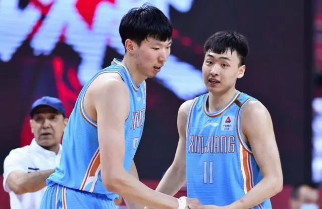 章国荣见势不妙马上开车逃跑，冯乐琪眼疾手 上一页12345...99下一页 | | | | | | 电影频道节目中心官方网站