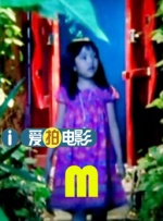 评委马蒂娜·戈黛特花裙亮相 圆润胸部展曲线美 2013-09-08 北京时间9月8日，第70届威尼斯电影节闭幕红毯仪式举行，国际巨星们亮相，踏入电影盛典。