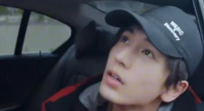 《蜂蜜的针》曝终极预告 袁泉上演除害猎杀法则3453人看过 《阳光女子合